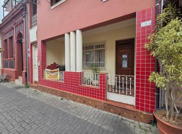 Comercial · 20m² · Sala Comercial Ampla com Iluminação Natural em Conjunto Profissional com Sala de Espera