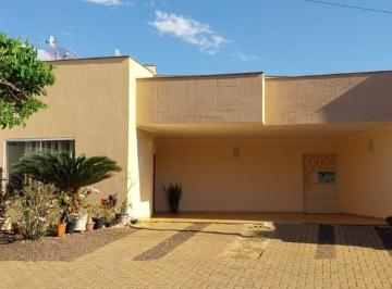 Casa · 165m² · 3 Quartos · 2 Vagas · Casa - Condomínio Recanto das Palmeiras - Três Lagoas / MS