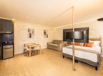 Apartamento · 42m² · 1 Quarto · 1 Vaga · Studio mobiliado em Alphaville com 42m² e vaga próximo ao Centro Comercial Alphaville