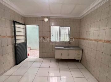 Casa · 110m² · 2 Quartos · Casa Jardim São Luis