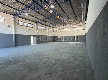 Comercial · 400m² · 5 Vagas · Galpão Comercial/Industrial para Alugar em Jacareí (Jardim Santa Maria)