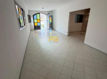 Casa · 3 Quartos · 1 Vaga · Casa 3 quartos sendo 1 suíte na Torre à Venda