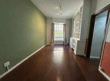 Apartamento · 78m² · 2 Quartos · Apartamento à venda no Cosme Velho (RJ) – 2 quartos, 2 banheiros e sol da manhã