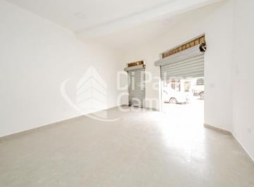 Comercial · 70m² · Salão comercial de 70m² com 1 banheiro para alugar no bairro Sacomã