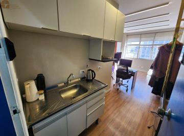 Comercial · 30m² · Locação Excelente Sala Comercial - 30 mts²
