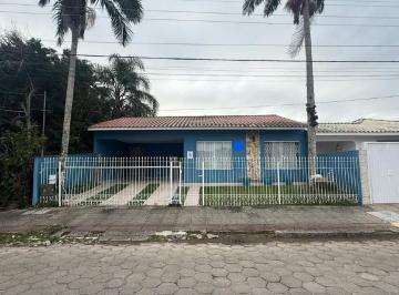 Casa · 196m² · 5 Quartos · 4 Vagas · Casa 5 quartos em Santa Mônica , Florianópolis |