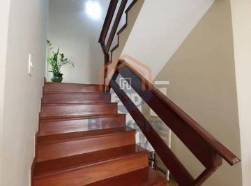 Casa · 350m² · 3 Quartos · 4 Vagas · Casa de Condominio em Jardim Ana Maria - Jundiaí