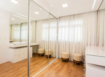 Apartamento · 80m² · 3 Quartos · 1 Vaga · Apartamento com 80 m², 3 quartos sendo 1 suíte à v