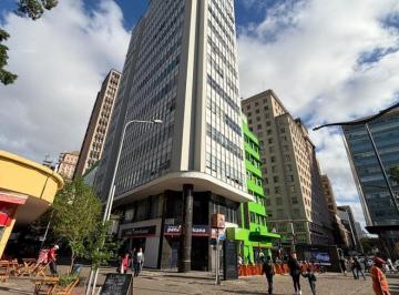 Casa · 172m² · 3 Quartos · BELO CONJUNTO COMERCIAL NO CENTRO DE PORTO ALEGRE COM VISTA PARA O GUAÍBA!