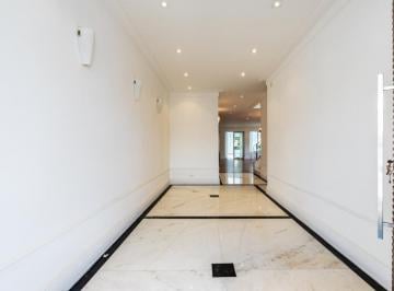 c3b3f195-c925-4227-bb8f-f3c760cebc20 · Sobrado para venda em Indianópolis com 5 quartos, sendo 5 suítes, 662m²