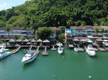 Casa · 260m² · 4 Quartos · 3 Vagas · Village Itanema: lazer, tranquilidade e o melhor de Angra.
