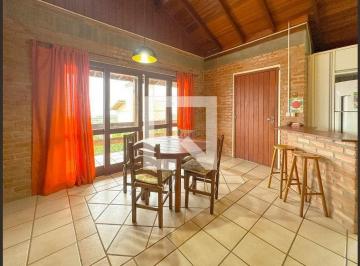 Casa · 200m² · 3 Quartos · 2 Vagas · Casa para Aluguel - Santinho, 3 Quartos,  200 m² - Florianópolis