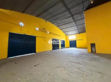 Comercial · 3773m² · 10 Vagas · Galpão disponível para locação no bairro Custódio Pereira em Uberlândia-MG