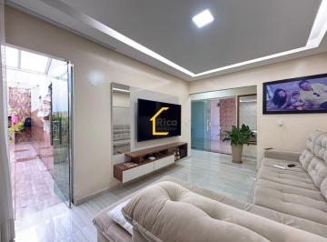 Casa · 2 Quartos · 1 Vaga · Casa Moderna no Porcelanato com Estrutura para Sobrado