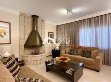 Casa · 250m² · 4 Quartos · 4 Vagas · Casa com 3 Dormitórios, Suíte e Garagem para 4 Carros no São Sebastião