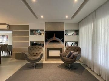 Casa · 250m² · 3 Quartos · 3 Vagas · CASA EM CONDOMÍNIO FECHADO