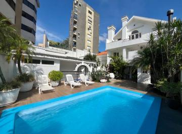 Casa · 307m² · 3 Quartos · 2 Vagas · Casa de alto padrão à venda Menino Deus