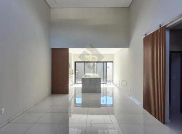 Casa · 250m² · 3 Quartos · 2 Vagas · Casa residencial à venda no Condomínio Terras de San Gabriel, em Bonfim Paulista/SP.