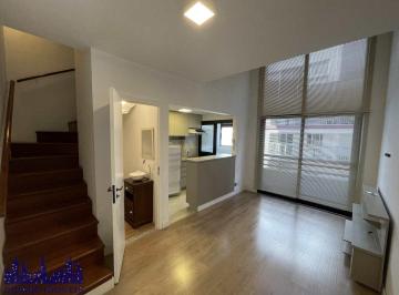Apartamento · 43m² · 1 Quarto · 1 Vaga · Aluguel na Rua Alves Guimarães, apartamento Duplex