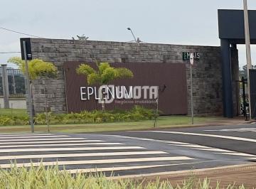 Terreno · 243m² · Terreno no Complexo Eplenum com 243 m²