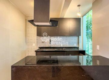Apartamento · 55m² · 2 Quartos · Apartamento Reformado à Venda na SQS 408 - Charme, Conforto e Localização Privilegiada