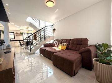 Casa · 140m² · 3 Quartos · 3 Vagas · Sobrado 3 quartos, suíte, terraço, 3 vagas no Boa Vista