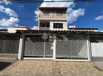 Casa · 90m² · 5 Quartos · 2 Vagas · Qi 7 Conjunto M - 5 Quartos - Alto Padrão - Recém Reformado
