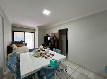Foto 01 · Apartamento 2 quartos com área externa e prédio com elevador por R$450 mil