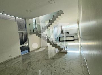 Casa · 440m² · 3 Quartos · 2 Vagas · Casa Sobrado Alto Padrão de 440m², 4 dormitórios, sendo 1 Suíte e 2 Vagas no Tatuapé