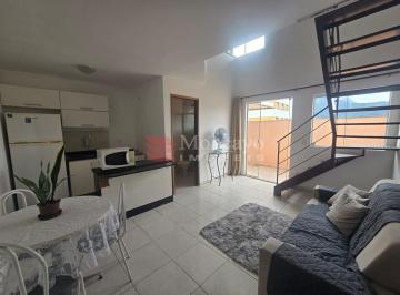 Casa · 45m² · 1 Quarto · Kitnet no Centro de Caraguatatuba por R$ 252 mil: a chance que o m² caro quase não deixa mais aconte
