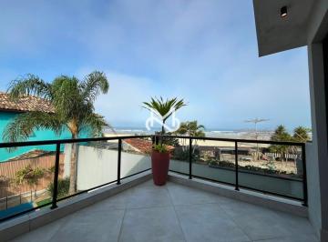 Casa · 122m² · 3 Quartos · 2 Vagas · Casa a 50m da praia à venda no Jardim Rio da Praia em Bertioga/SP