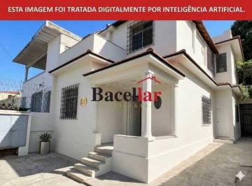Casa · 377m² · 8 Quartos · 3 Vagas · Casa de rua : Duplex / Residencial / Riachuelo