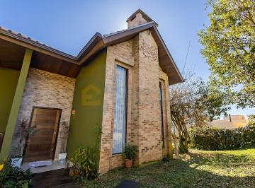 Casa · 200m² · 3 Quartos · 4 Vagas · Casa de Campo na Cidade com 3 Quartos à venda, 200m² - Pilarzinho
