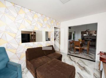 Casa · 170m² · 3 Quartos · 2 Vagas · Casa à Venda - Água Branca, 3 Quartos, 170 m² - Contagem