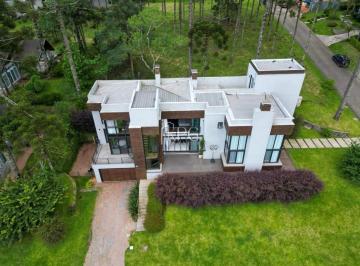 Casa · 5m² · 2 Vagas · MAGNÍFICA CASA À VENDA NO ASPEN MOUNTAIN, GRAMADO