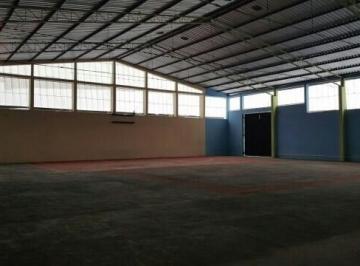 Comercial · 900m² · Galpão / Depósito / Armazém para venda e aluguel em Anhangabaú de 900.00m²