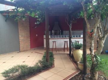 Casa · 220m² · 3 Quartos · 7 Vagas · Casa para venda em Jardim Das Samambaias de 220.00m² com 3 Quartos, 1 Suite e 7 Garagens