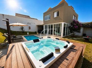 20dba7fac616c2ad946ca4b1a747ba608564d027 · Casa com 3 dormitórios à venda, 146 m² por R$ 1.299.000,00 - Chácara Ondas Verdes - Cotia/SP