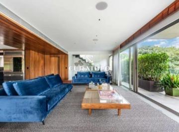 Casa · 925m² · 4 Quartos · 8 Vagas · Casa em condomínio alto padrão à venda com 925 m², 4 suítes, piscina e 8 vagas no Alto de Pinheiros,