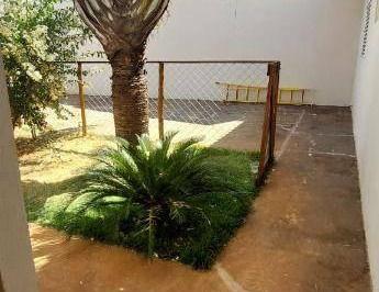 f3730f775f46374050d6981a5aae1b4622f4c595 · Casa com 2 dormitórios à venda, 170 m² por R$ 580.000,00 - Jardim dos Coqueiros - Barretos/SP