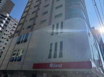 bb298d44fa8c959b19b8d8be8bee8b770f099ec8 · Apartamento com 3 dormitórios à venda sendo 2 suítes, 121.0 m² por - R$ 2.090.000,00 - Meia Praia - 