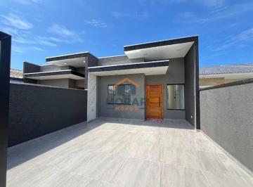 Casa · 151m² · 3 Quartos · 2 Vagas · Casa com piscina 03 Dormitórios em Santa Terezinha