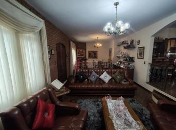 Casa · 350m² · 3 Quartos · 3 Vagas · CASA COM PISCINA E POMAR À VENDA NO JARDIM DA FONTE - JUNDIAÍ/SP