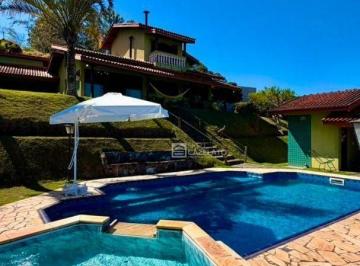 2c7ec8e51a8647416106c6b0bef5b6e65f2066e8 · Linda Casa Rústica com 3 dormitórios, sendo 1 suíte em Condomínio à venda, 200 m² por R$ 1.350.000