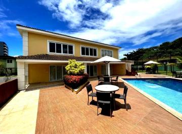 Casa · 374m² · 4 Quartos · 2 Vagas · Venda de Casa de Luxo em Patamares, Salvador-BA, com 4 Quartos e Piscina - Imperdível!