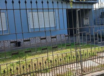 Casa · 3 Quartos · 1 Vaga · Casa com 3 Dormitórios, Jardim e Pátio, Bairro Tamandaré - Financiável