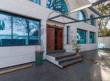 Comercial · 1250m² · 20 Vagas · Casa Comercial de Alto Padrão para Locação no Jardim Everest - São Paulo