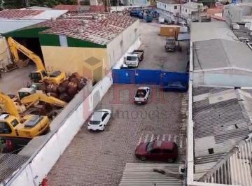 Comercial · 2070m² · Área à venda com galpão totalizando 12 imóveis na região do Jaraguá