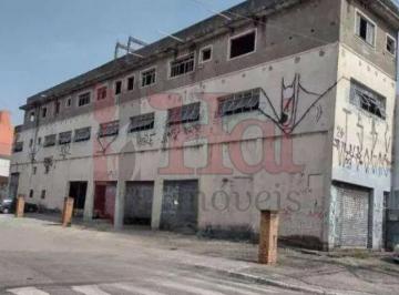 Comercial · 864m² · Prédio Inteiro à Venda na Vila Guilherme com 864 m² de Área Útil