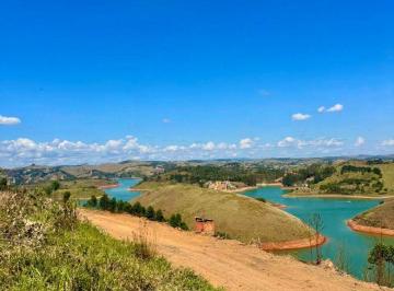 Terreno , Jacareí · Terreno perfeito para chalé , investimento garantido.